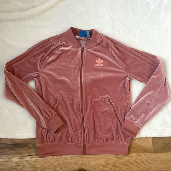 Adidas Women’s Velour Velvet Vibes Track Jacket Sz M pink soft logo fall casual - Picture 3 of 10